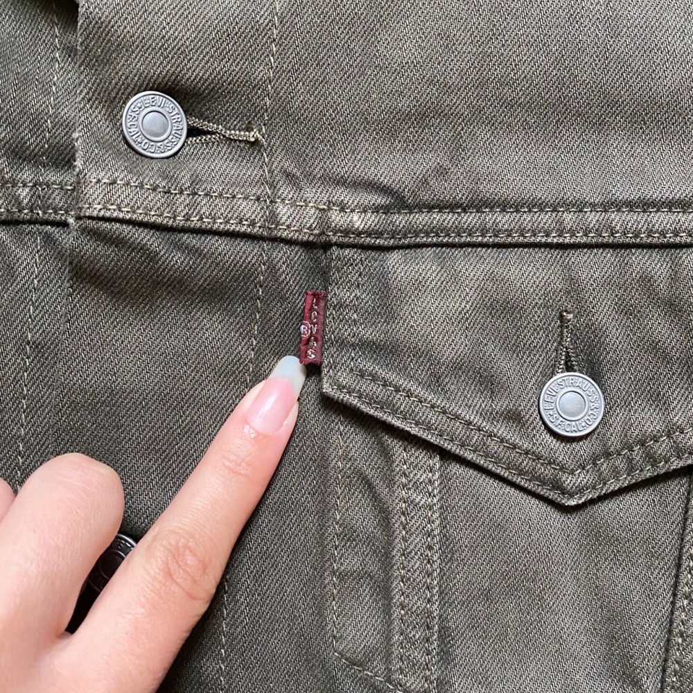 Levi denim jacket - Picture 3 of 5